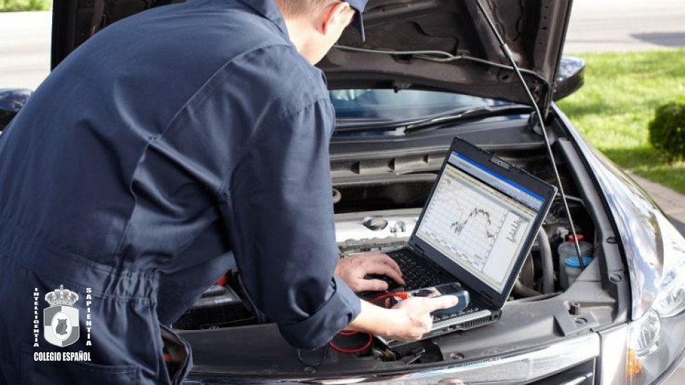 Ingeniería en Mecánica Automotriz y Autotrónica Colegio Español del Sureste